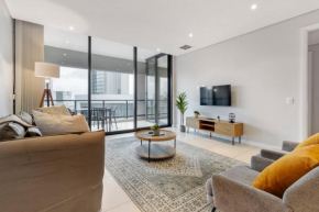 Stylish Umhlanga Rocks Stay - Balcony, Pool, Prime Location